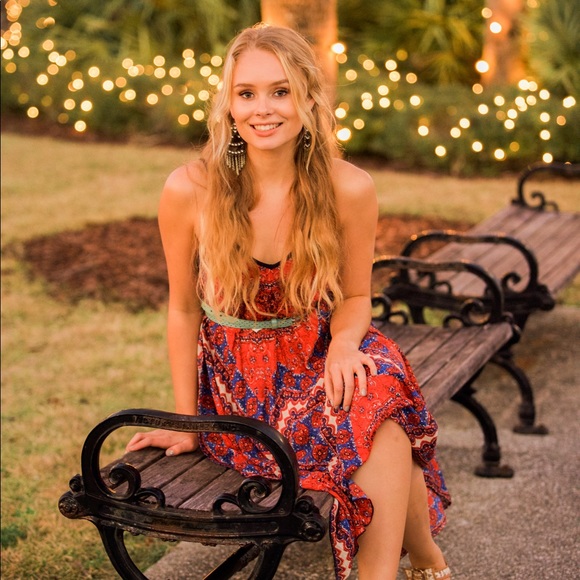 Dress - Picture 4 of 4